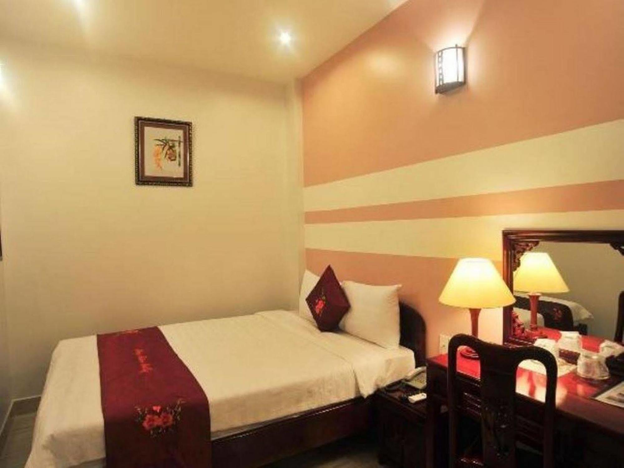 Hong Thien Ruby Hotel Huế Kültér fotó
