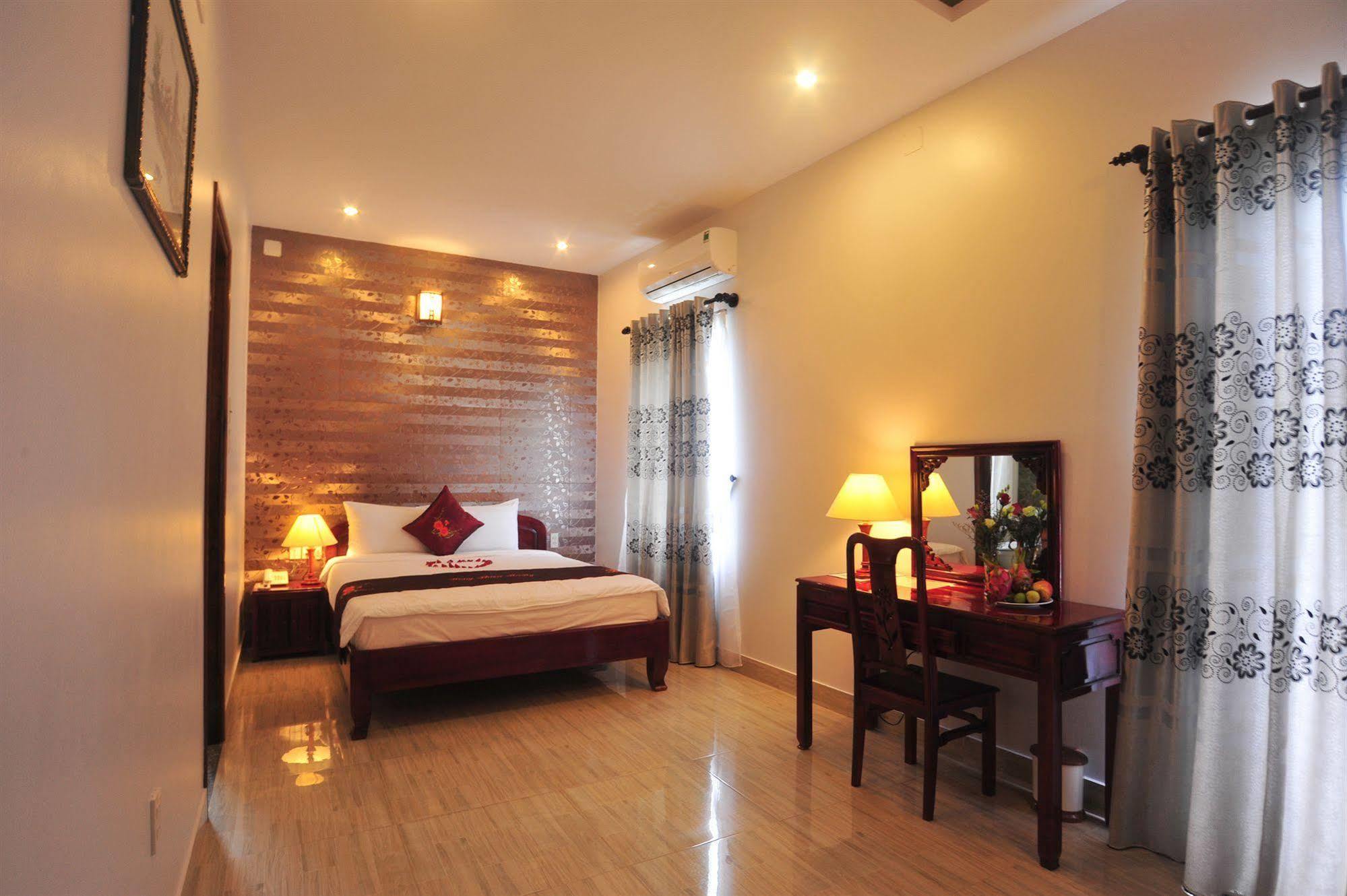 Hong Thien Ruby Hotel Huế Kültér fotó