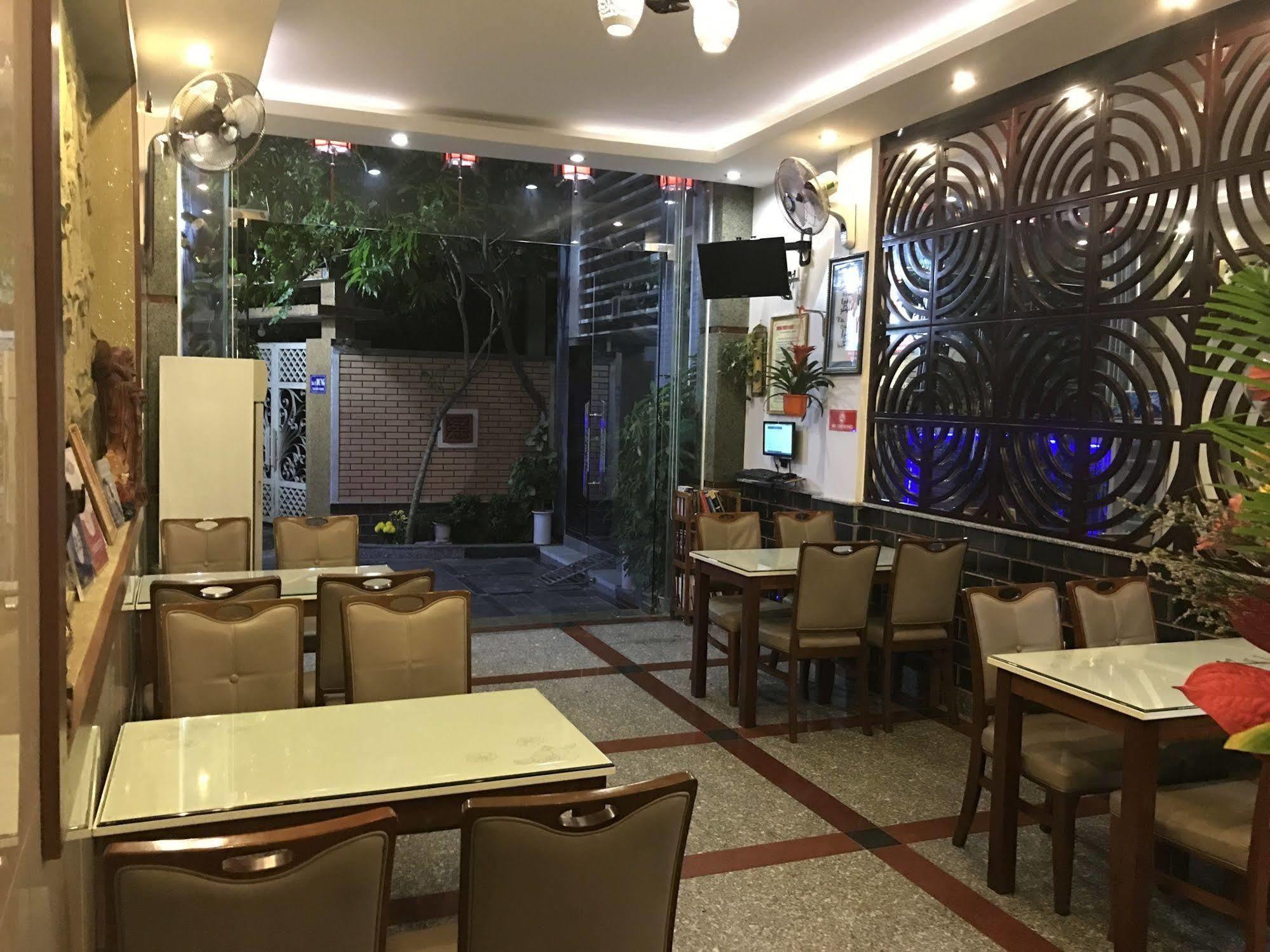 Hong Thien Ruby Hotel Huế Kültér fotó